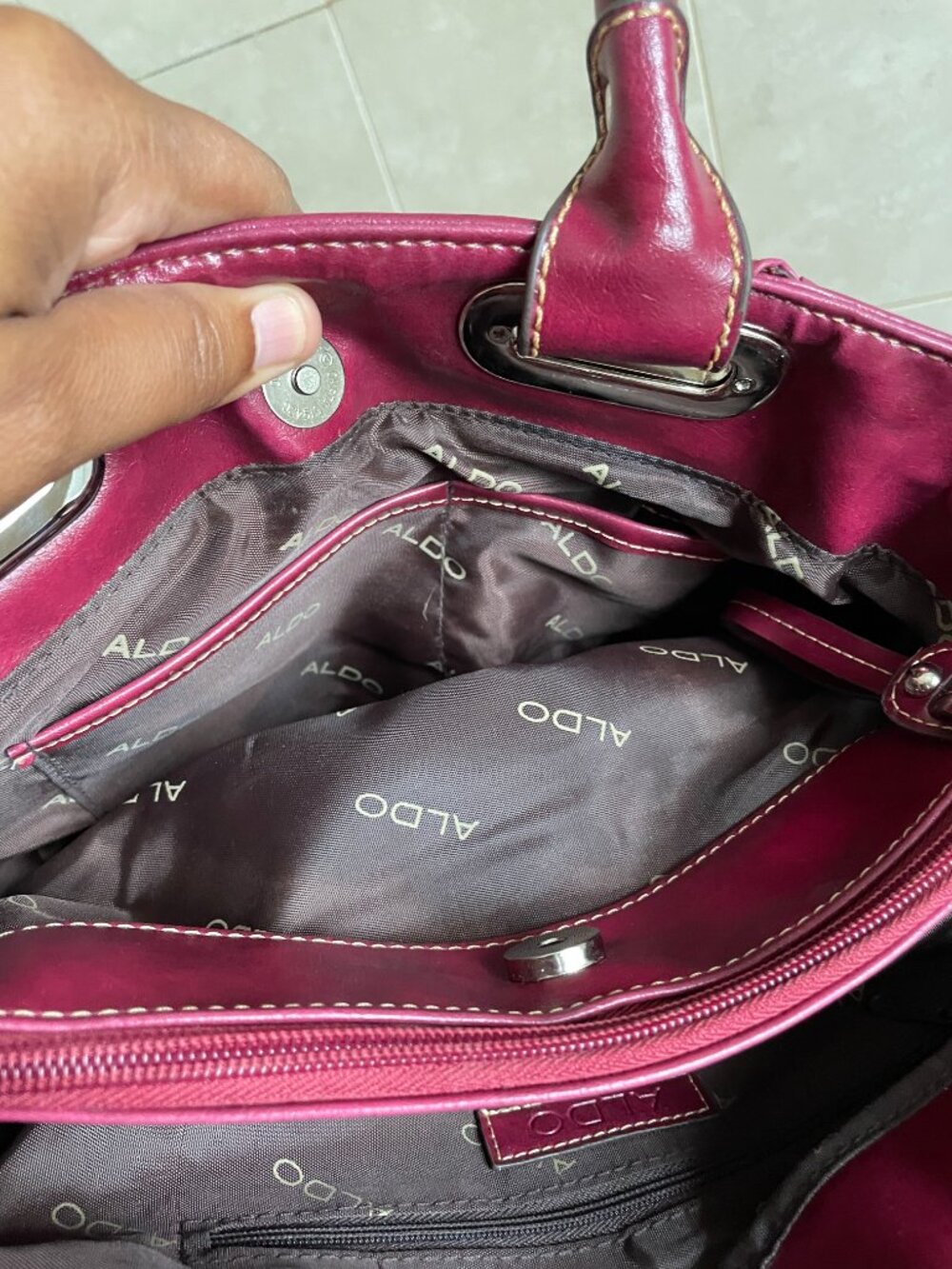VTG Aldo Shoulder Bag - COOL Multi Compartment Zip Divider Purse - Picture 7 of 11